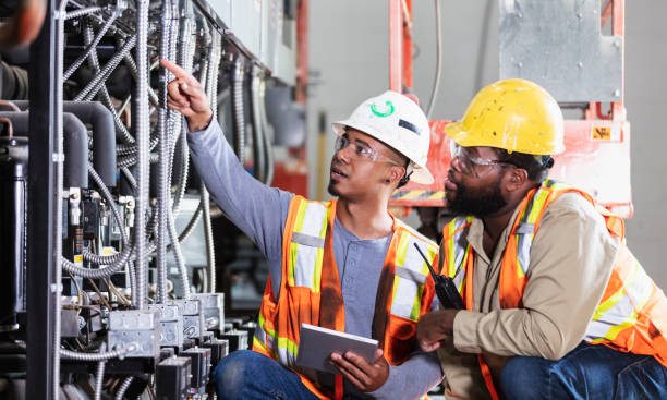 Best Emergency Electrician Near Me  in Oak Brook, IL